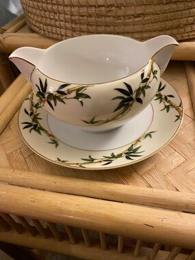 Kent China "Bali Hai" gravy boat
